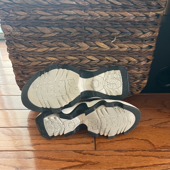 Sorel White and black women’s kinetic impact strap sneaker - Picture 8 of 8